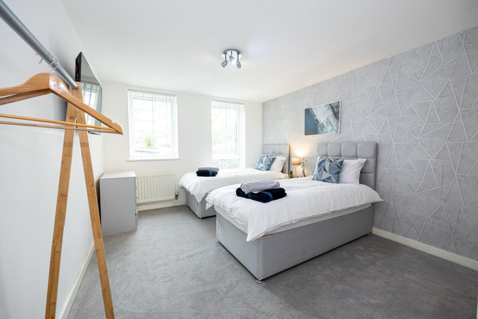 Appartement Near Centre, Etihad, Coop Live *